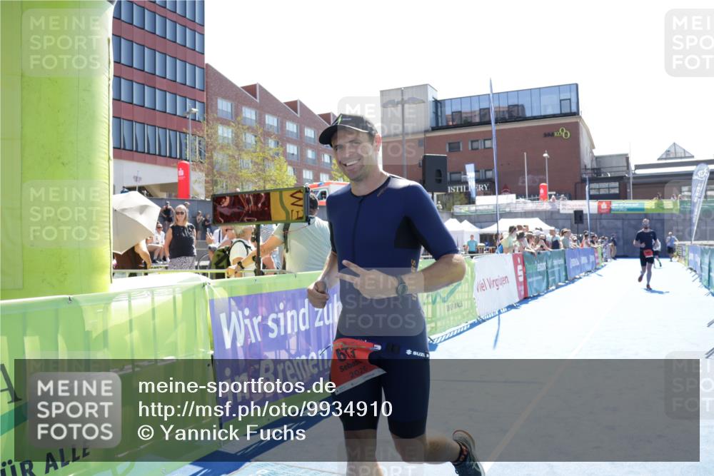 09.08.2026 - GEWOBA Citytriathlon Bremen Yannick Fuchs http://msf.ph/oto/9934910 09.08.2026 14:43:07 Ziel 673, 838 meine-sportfotos.de