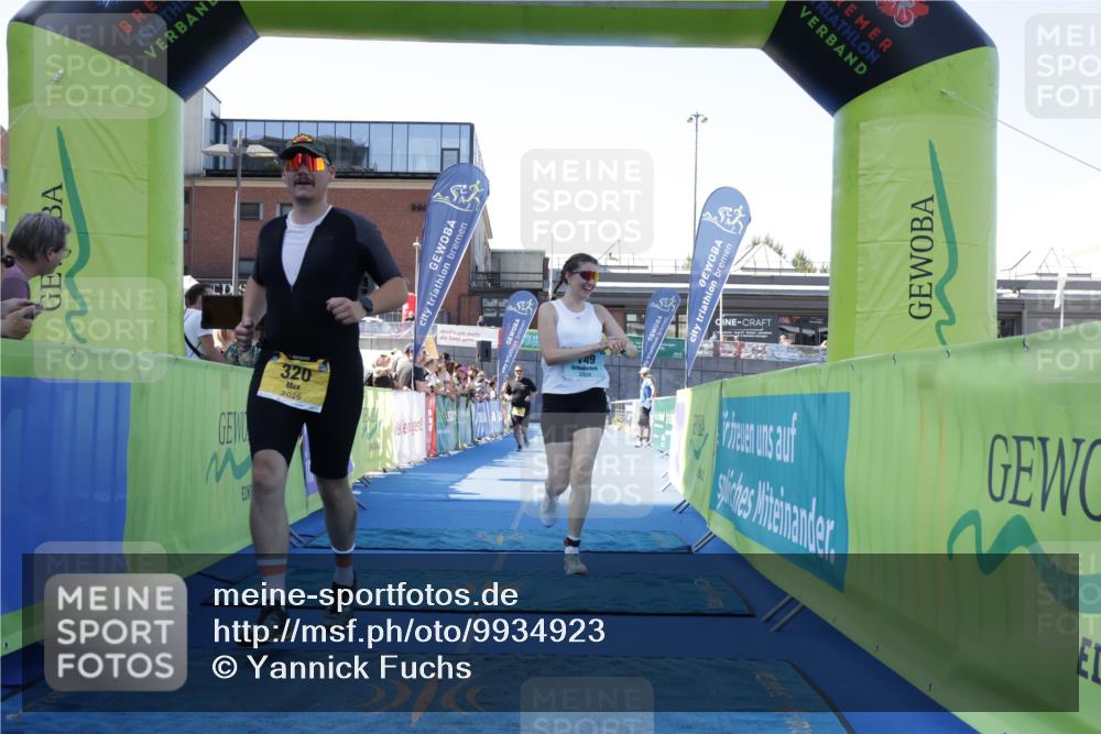 09.08.2026 - GEWOBA Citytriathlon Bremen Yannick Fuchs http://msf.ph/oto/9934923 09.08.2026 11:37:39 Ziel 149, 320, 397 meine-sportfotos.de
