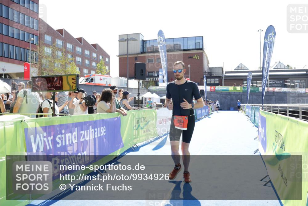 09.08.2026 - GEWOBA Citytriathlon Bremen Yannick Fuchs http://msf.ph/oto/9934926 09.08.2026 14:43:12 Ziel 625, 673 meine-sportfotos.de