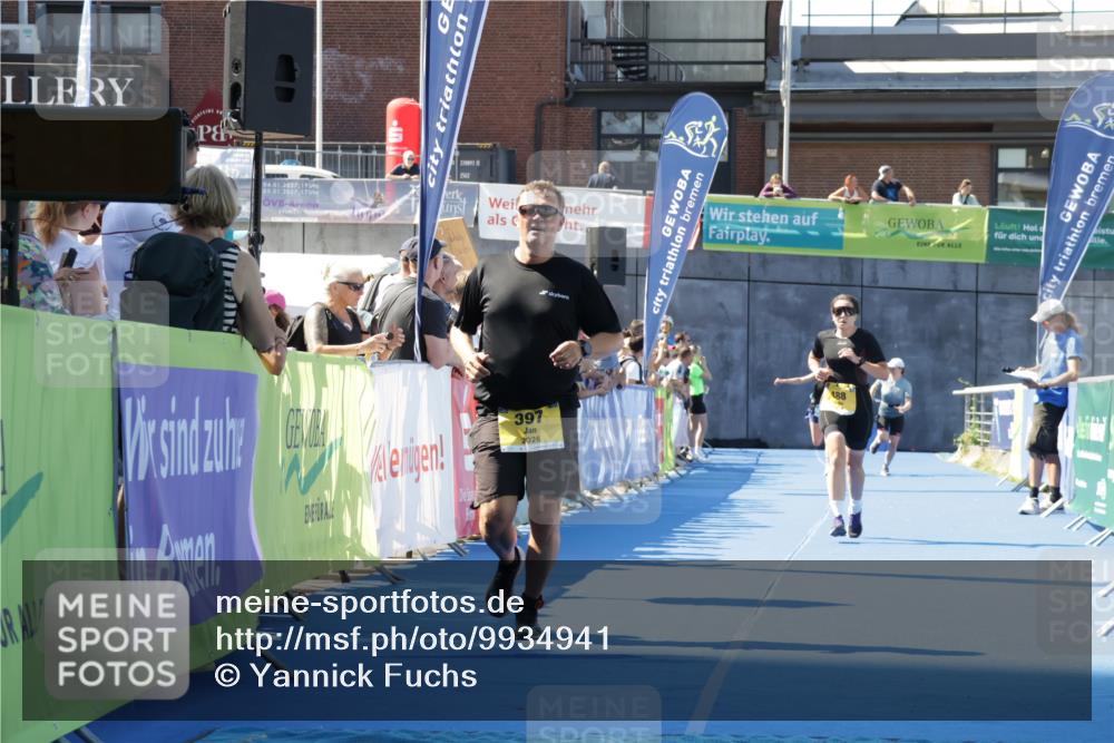 09.08.2026 - GEWOBA Citytriathlon Bremen Yannick Fuchs http://msf.ph/oto/9934941 09.08.2026 11:37:43 Ziel 91, 397, 488 meine-sportfotos.de