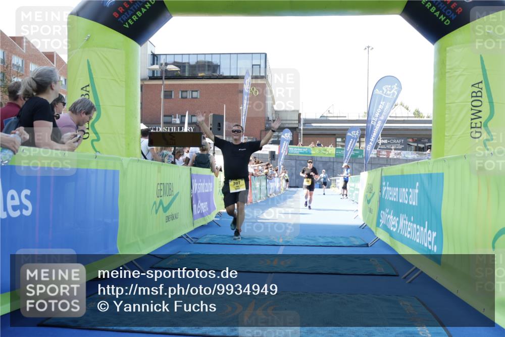 09.08.2026 - GEWOBA Citytriathlon Bremen Yannick Fuchs http://msf.ph/oto/9934949 09.08.2026 11:37:44 Ziel 91, 397, 488 meine-sportfotos.de