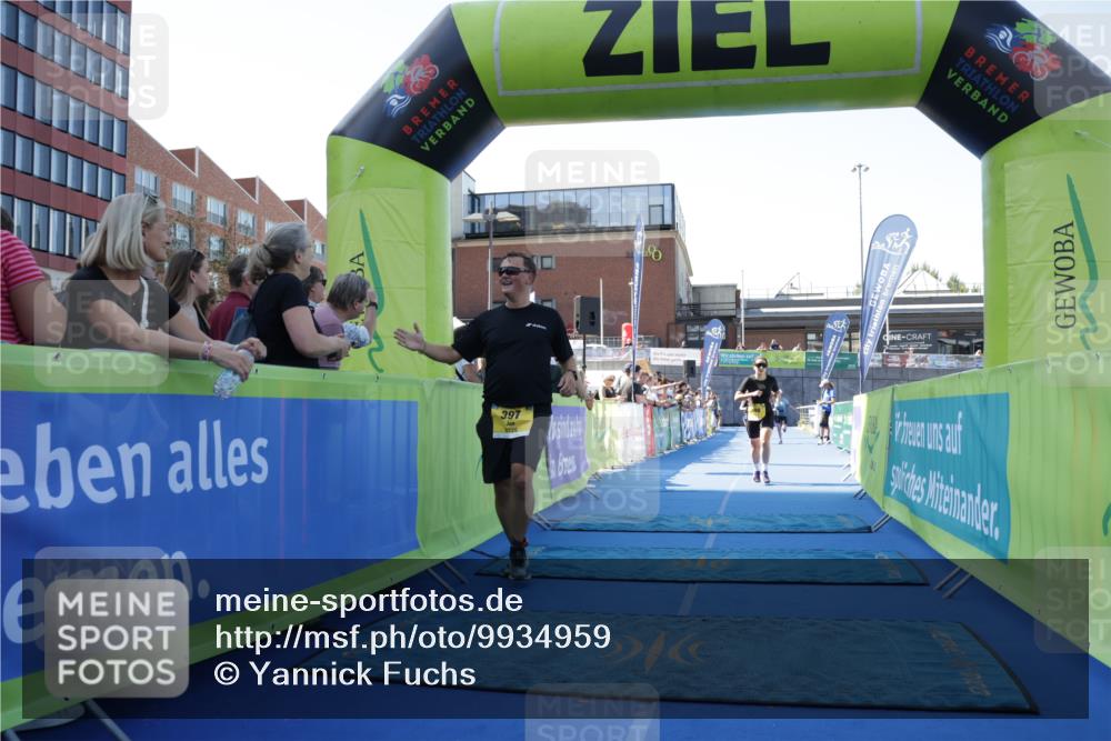 09.08.2026 - GEWOBA Citytriathlon Bremen Yannick Fuchs http://msf.ph/oto/9934959 09.08.2026 11:37:45 Ziel 91, 397, 488 meine-sportfotos.de