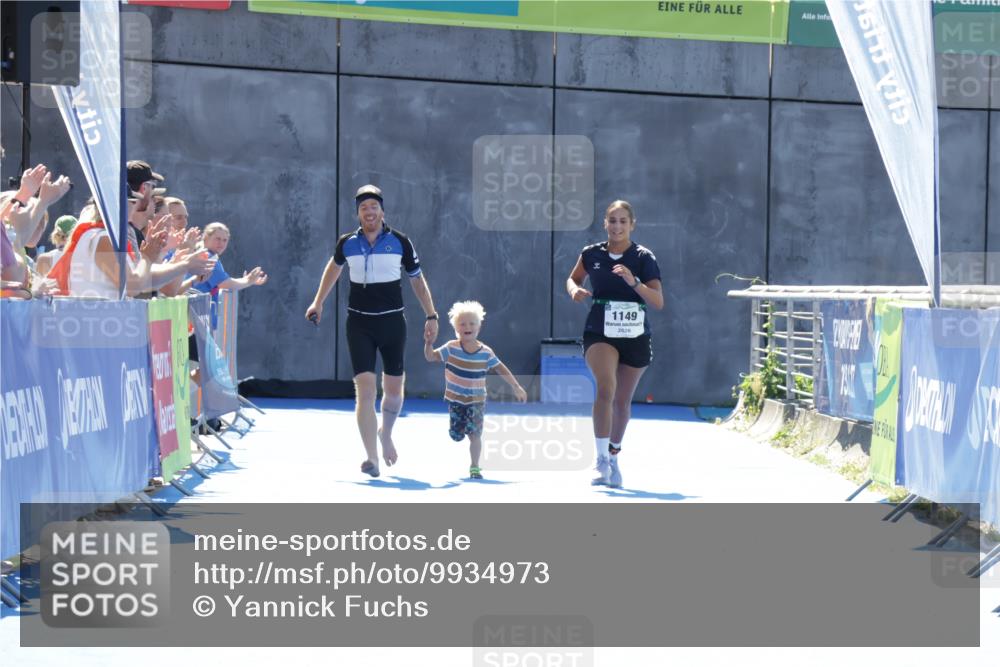 09.08.2026 - GEWOBA Citytriathlon Bremen Yannick Fuchs http://msf.ph/oto/9934973 09.08.2026 14:44:52 Ziel  meine-sportfotos.de