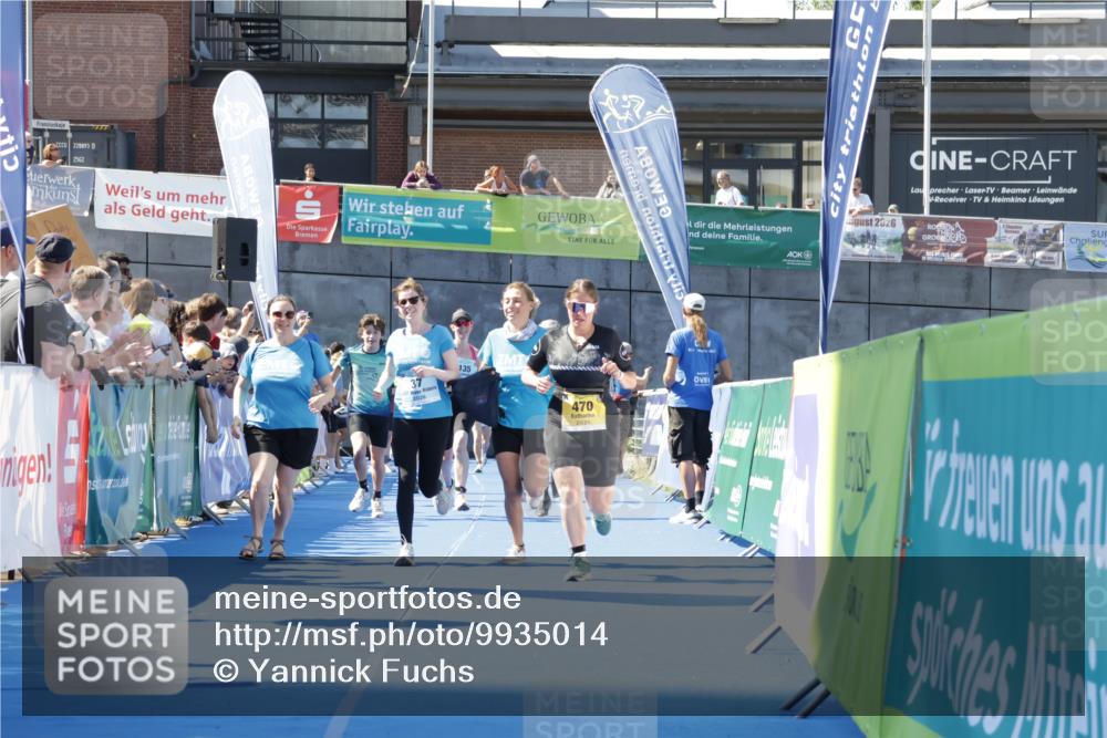 09.08.2026 - GEWOBA Citytriathlon Bremen Yannick Fuchs http://msf.ph/oto/9935014 09.08.2026 11:38:00 Ziel 37, 135, 470 meine-sportfotos.de