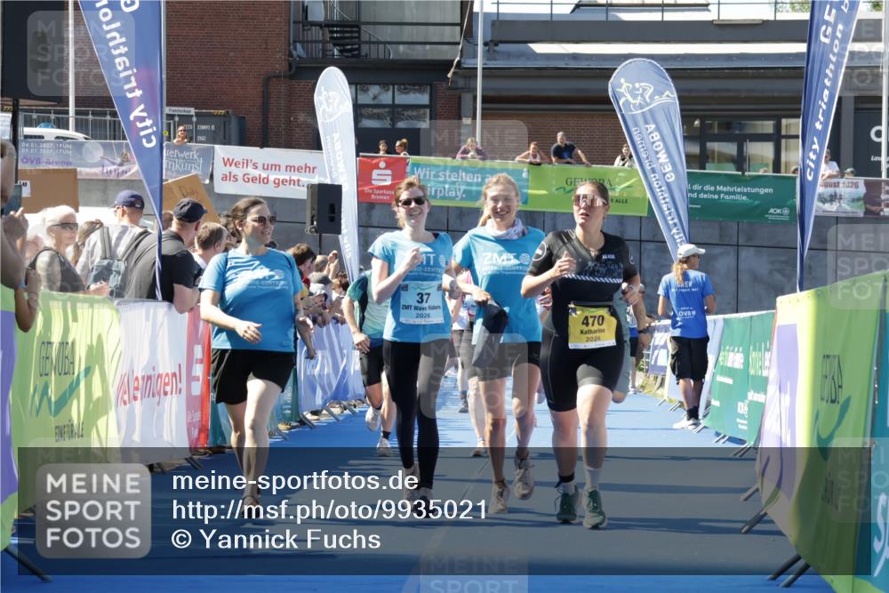 09.08.2026 - GEWOBA Citytriathlon Bremen Yannick Fuchs http://msf.ph/oto/9935021 09.08.2026 11:38:02 Ziel 37, 135, 426, 470 meine-sportfotos.de