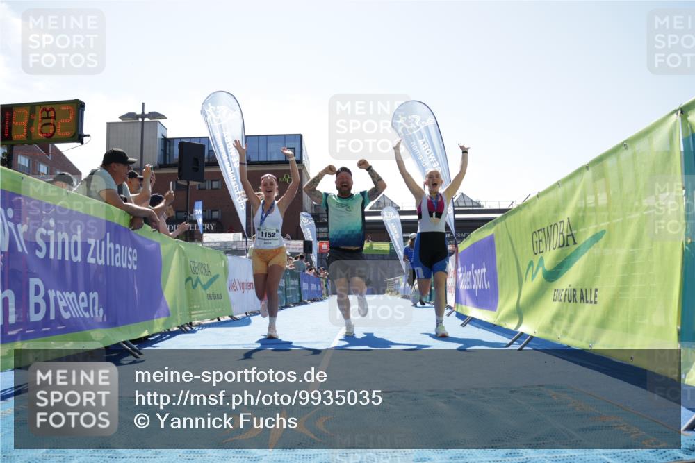 09.08.2026 - GEWOBA Citytriathlon Bremen Yannick Fuchs http://msf.ph/oto/9935035 09.08.2026 14:45:26 Ziel  meine-sportfotos.de