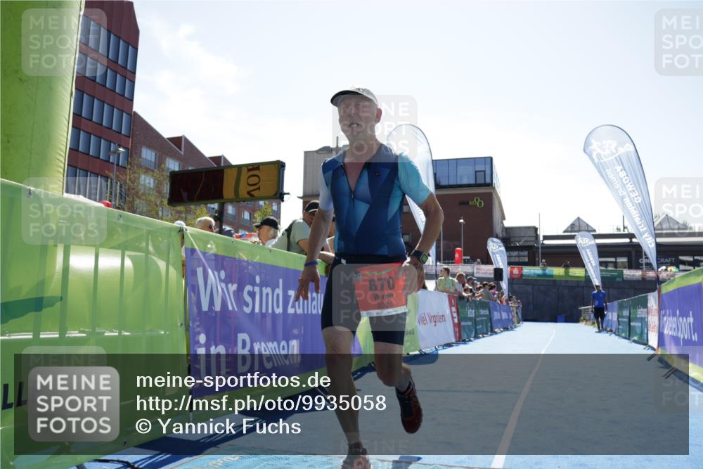 09.08.2026 - GEWOBA Citytriathlon Bremen Yannick Fuchs http://msf.ph/oto/9935058 09.08.2026 14:45:56 Ziel 870 meine-sportfotos.de