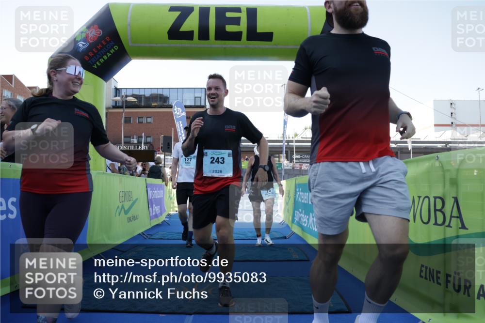 09.08.2026 - GEWOBA Citytriathlon Bremen Yannick Fuchs http://msf.ph/oto/9935083 09.08.2026 11:38:13 Ziel 75, 127, 243 meine-sportfotos.de