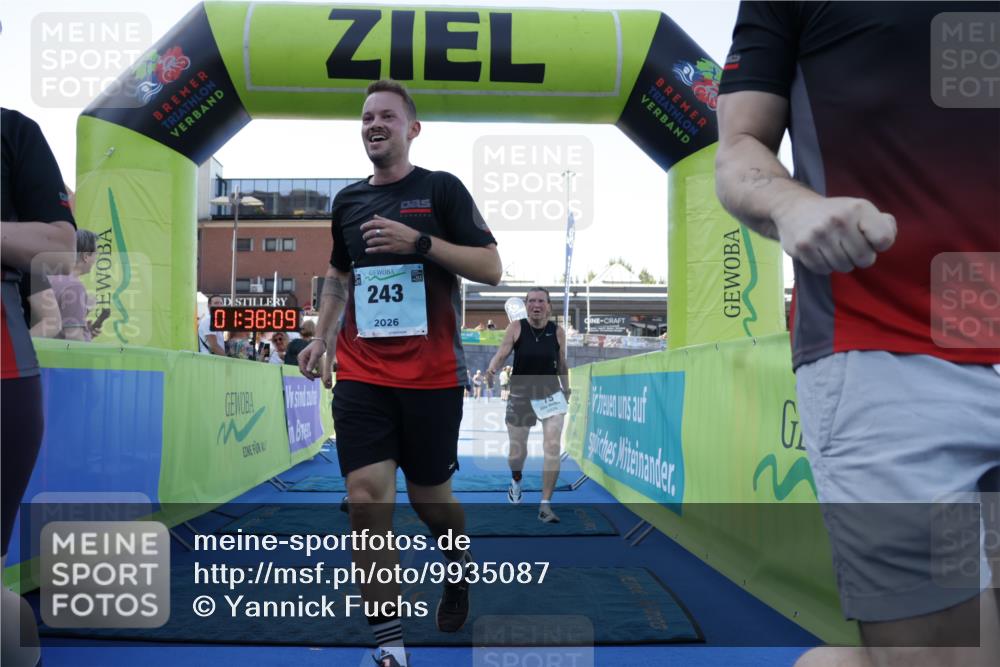 09.08.2026 - GEWOBA Citytriathlon Bremen Yannick Fuchs http://msf.ph/oto/9935087 09.08.2026 11:38:13 Ziel 75, 127, 243 meine-sportfotos.de