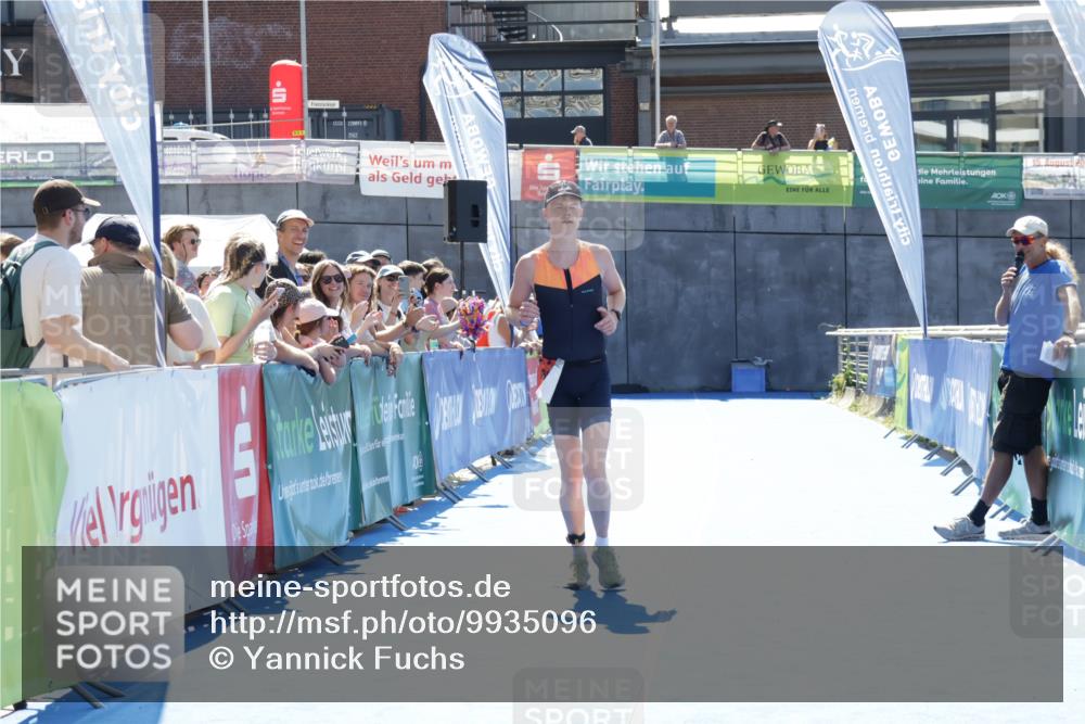09.08.2026 - GEWOBA Citytriathlon Bremen Yannick Fuchs http://msf.ph/oto/9935096 09.08.2026 14:46:46 Ziel 605 meine-sportfotos.de