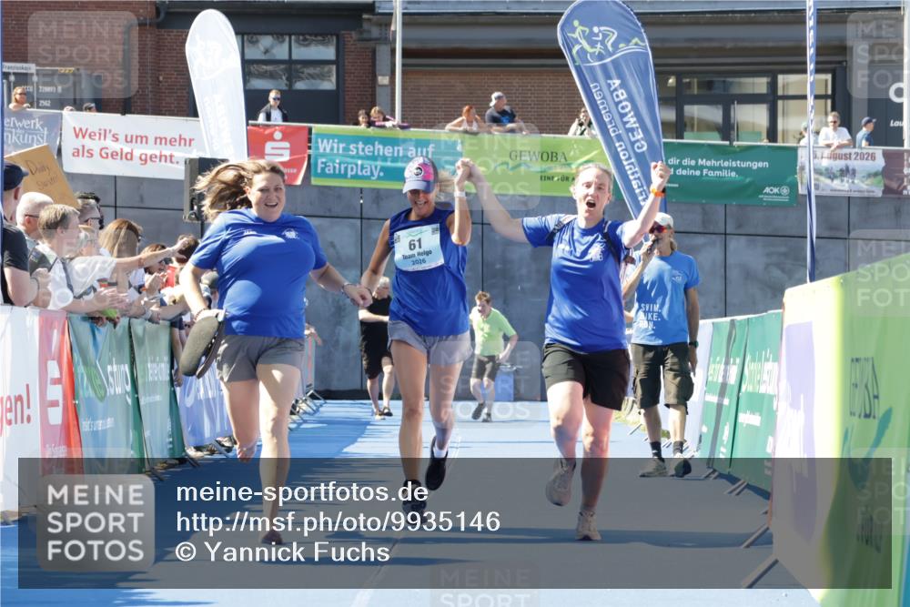 09.08.2026 - GEWOBA Citytriathlon Bremen Yannick Fuchs http://msf.ph/oto/9935146 09.08.2026 11:38:27 Ziel 61 meine-sportfotos.de