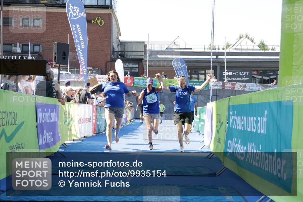 09.08.2026 - GEWOBA Citytriathlon Bremen Yannick Fuchs http://msf.ph/oto/9935154 09.08.2026 11:38:28 Ziel 61 meine-sportfotos.de