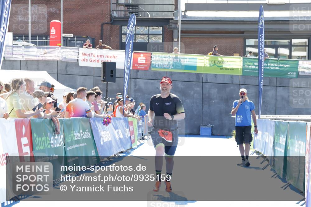 09.08.2026 - GEWOBA Citytriathlon Bremen Yannick Fuchs http://msf.ph/oto/9935159 09.08.2026 14:47:54 Ziel 796 meine-sportfotos.de