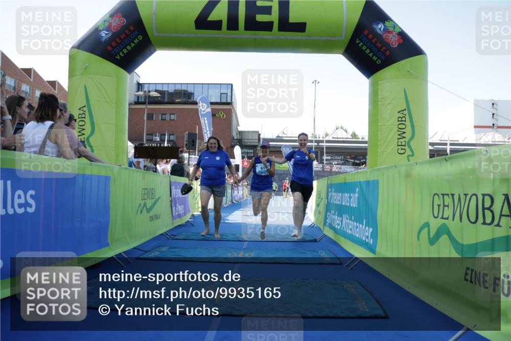 09.08.2026 - GEWOBA Citytriathlon Bremen Yannick Fuchs http://msf.ph/oto/9935165 09.08.2026 11:38:29 Ziel 61 meine-sportfotos.de