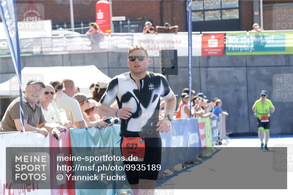 09.08.2026 - GEWOBA Citytriathlon Bremen Yannick Fuchs http://msf.ph/oto/9935189 09.08.2026 14:48:26 Ziel 627 meine-sportfotos.de