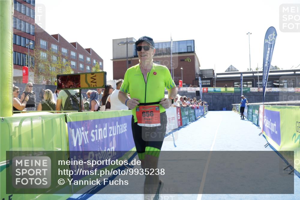 09.08.2026 - GEWOBA Citytriathlon Bremen Yannick Fuchs http://msf.ph/oto/9935238 09.08.2026 14:48:37 Ziel 856 meine-sportfotos.de
