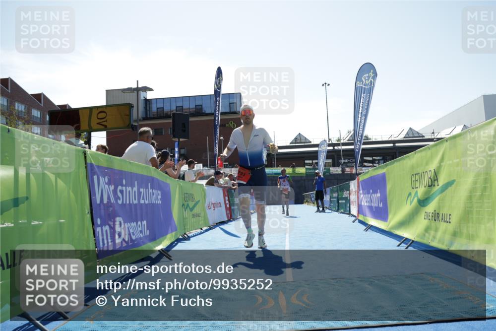 09.08.2026 - GEWOBA Citytriathlon Bremen Yannick Fuchs http://msf.ph/oto/9935252 09.08.2026 14:49:02 Ziel 731, 830 meine-sportfotos.de