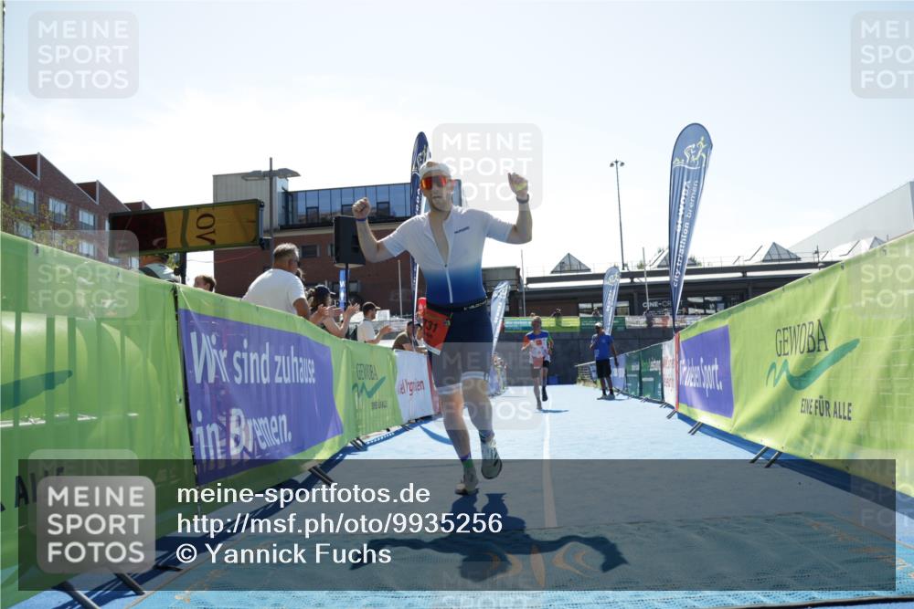 09.08.2026 - GEWOBA Citytriathlon Bremen Yannick Fuchs http://msf.ph/oto/9935256 09.08.2026 14:49:02 Ziel 731, 830 meine-sportfotos.de