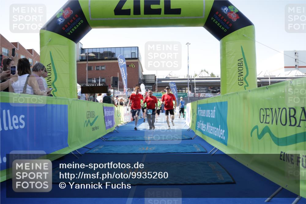 09.08.2026 - GEWOBA Citytriathlon Bremen Yannick Fuchs http://msf.ph/oto/9935260 09.08.2026 11:38:54 Ziel 17, 55 meine-sportfotos.de