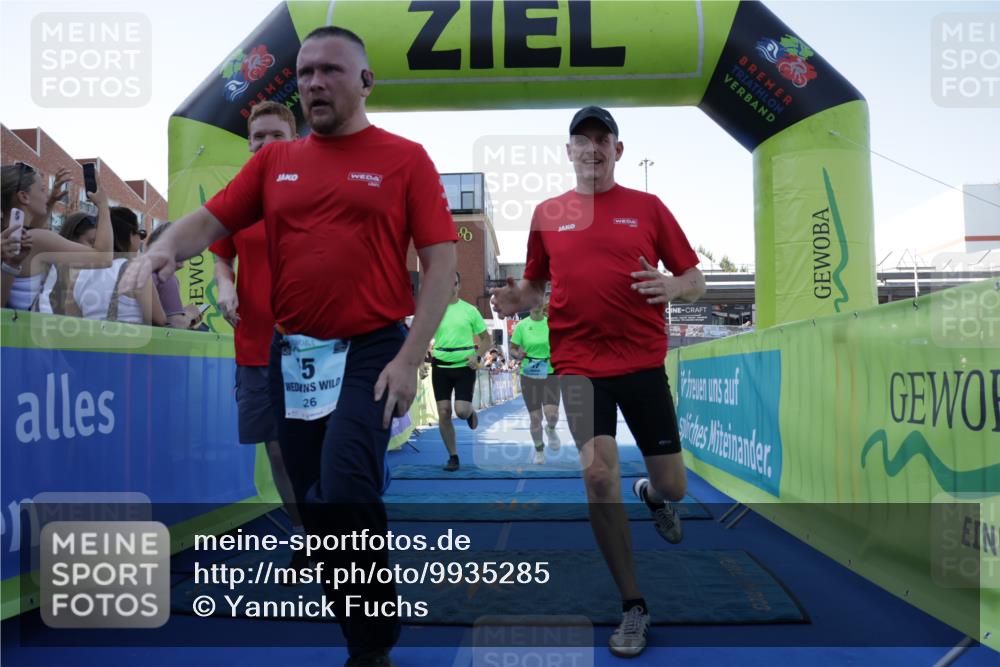 09.08.2026 - GEWOBA Citytriathlon Bremen Yannick Fuchs http://msf.ph/oto/9935285 09.08.2026 11:38:56 Ziel 17, 55 meine-sportfotos.de