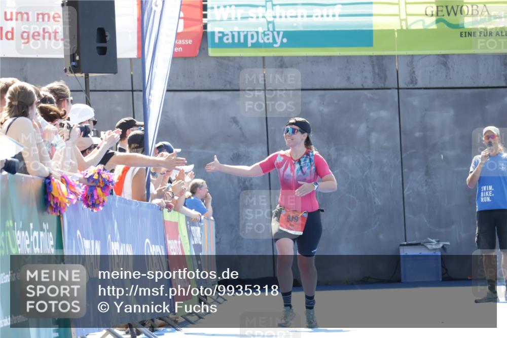 09.08.2026 - GEWOBA Citytriathlon Bremen Yannick Fuchs http://msf.ph/oto/9935318 09.08.2026 14:49:31 Ziel  meine-sportfotos.de