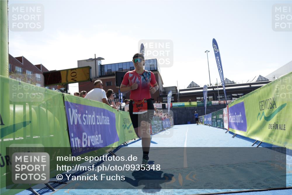 09.08.2026 - GEWOBA Citytriathlon Bremen Yannick Fuchs http://msf.ph/oto/9935348 09.08.2026 14:49:37 Ziel 969 meine-sportfotos.de
