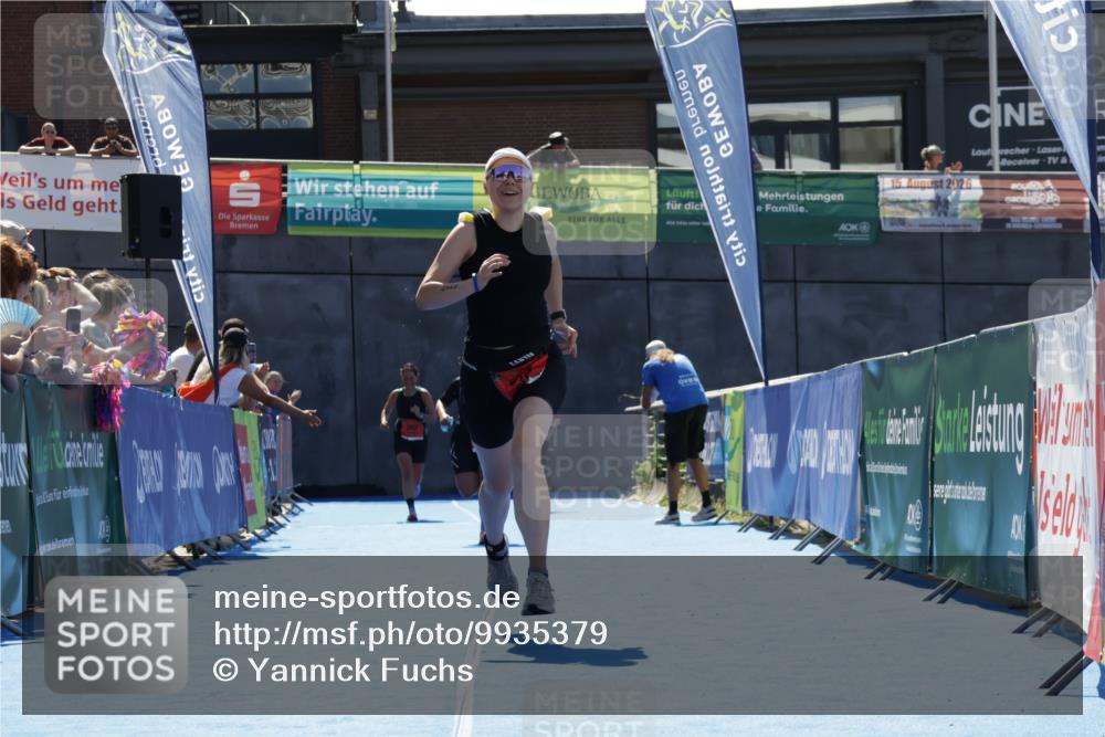 09.08.2026 - GEWOBA Citytriathlon Bremen Yannick Fuchs http://msf.ph/oto/9935379 09.08.2026 14:50:37 Ziel 899, 964 meine-sportfotos.de