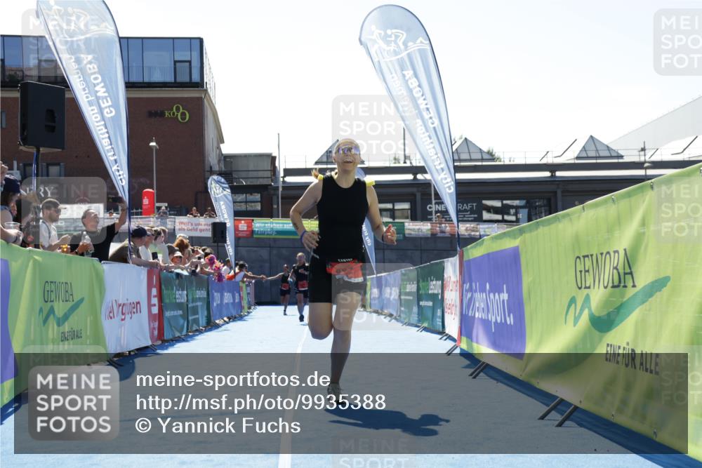 09.08.2026 - GEWOBA Citytriathlon Bremen Yannick Fuchs http://msf.ph/oto/9935388 09.08.2026 14:50:39 Ziel 899, 922, 964 meine-sportfotos.de