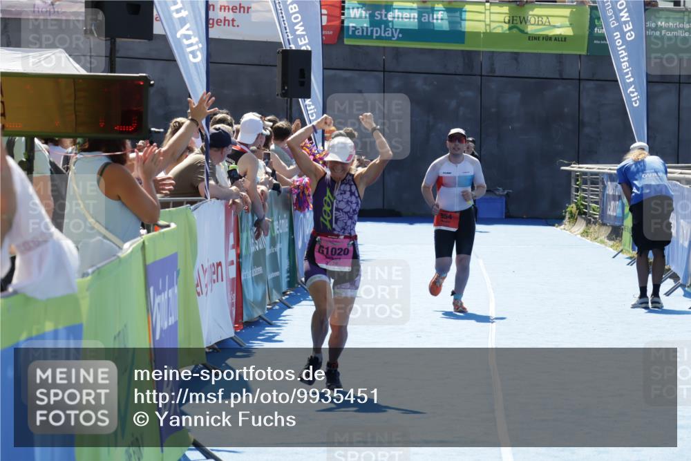 09.08.2026 - GEWOBA Citytriathlon Bremen Yannick Fuchs http://msf.ph/oto/9935451 09.08.2026 14:51:08 Ziel 554, 1020, 1020 meine-sportfotos.de