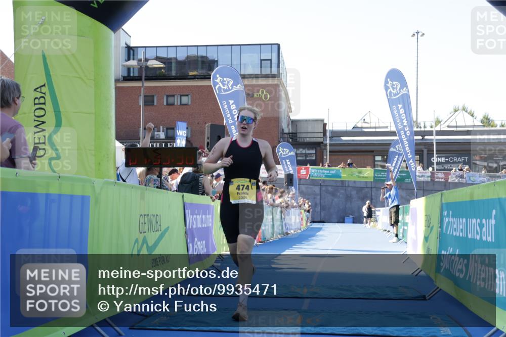 09.08.2026 - GEWOBA Citytriathlon Bremen Yannick Fuchs http://msf.ph/oto/9935471 09.08.2026 11:39:40 Ziel 474 meine-sportfotos.de