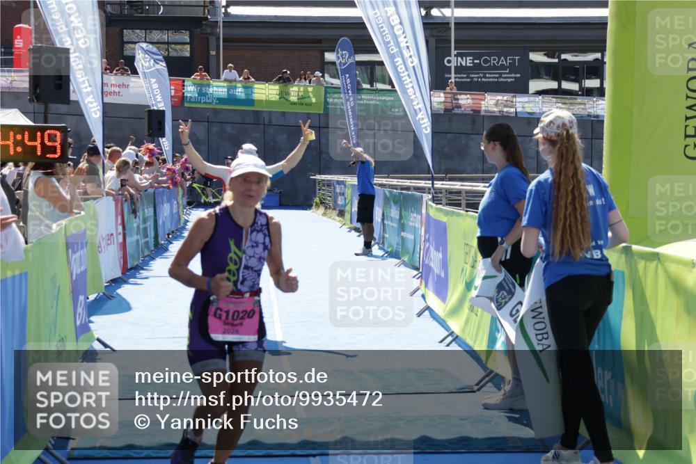 09.08.2026 - GEWOBA Citytriathlon Bremen Yannick Fuchs http://msf.ph/oto/9935472 09.08.2026 14:51:12 Ziel 30, 554, 1020, 1020 meine-sportfotos.de