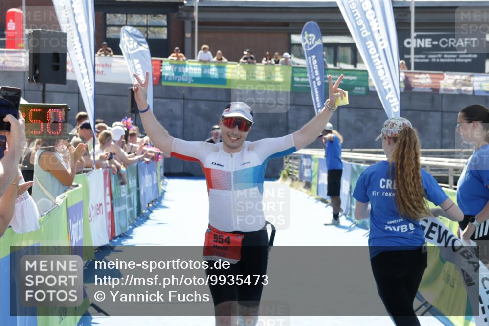 09.08.2026 - GEWOBA Citytriathlon Bremen Yannick Fuchs http://msf.ph/oto/9935473 09.08.2026 14:51:14 Ziel 30, 554, 1020, 1020 meine-sportfotos.de