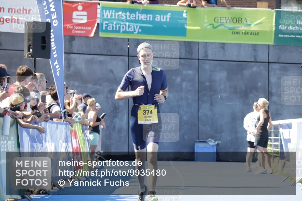 09.08.2026 - GEWOBA Citytriathlon Bremen Yannick Fuchs http://msf.ph/oto/9935480 09.08.2026 11:39:52 Ziel 374 meine-sportfotos.de