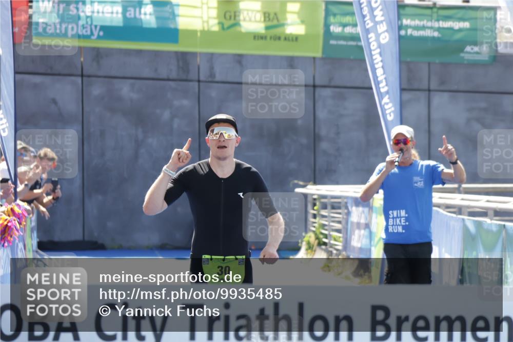 09.08.2026 - GEWOBA Citytriathlon Bremen Yannick Fuchs http://msf.ph/oto/9935485 09.08.2026 14:51:16 Ziel 30, 554 meine-sportfotos.de