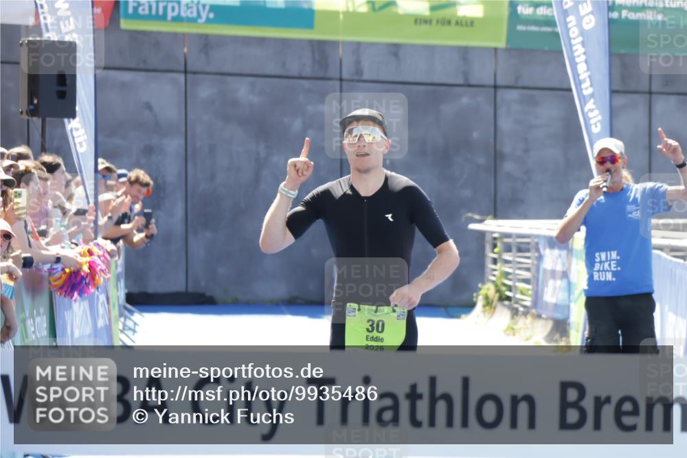 09.08.2026 - GEWOBA Citytriathlon Bremen Yannick Fuchs http://msf.ph/oto/9935486 09.08.2026 14:51:16 Ziel 30, 554 meine-sportfotos.de