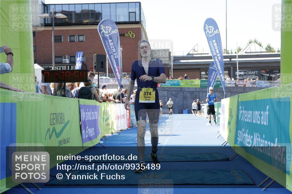09.08.2026 - GEWOBA Citytriathlon Bremen Yannick Fuchs http://msf.ph/oto/9935489 09.08.2026 11:39:58 Ziel 374, 433 meine-sportfotos.de