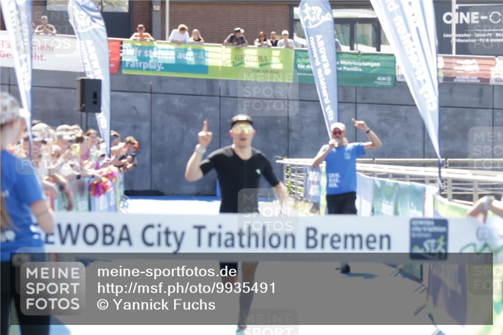09.08.2026 - GEWOBA Citytriathlon Bremen Yannick Fuchs http://msf.ph/oto/9935491 09.08.2026 14:51:17 Ziel 30, 554 meine-sportfotos.de