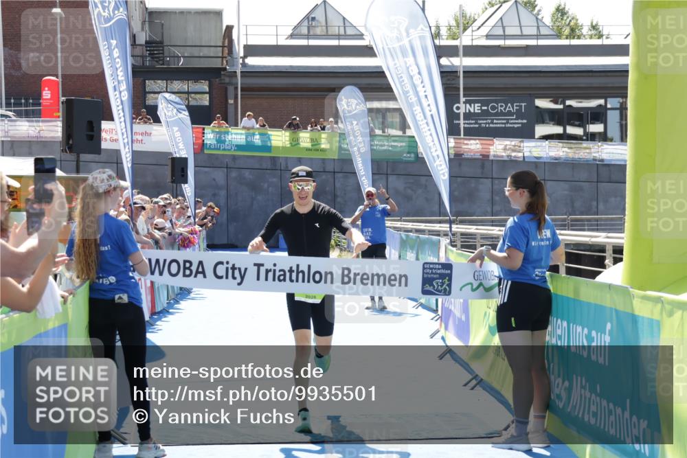 09.08.2026 - GEWOBA Citytriathlon Bremen Yannick Fuchs http://msf.ph/oto/9935501 09.08.2026 14:51:18 Ziel 30, 554 meine-sportfotos.de
