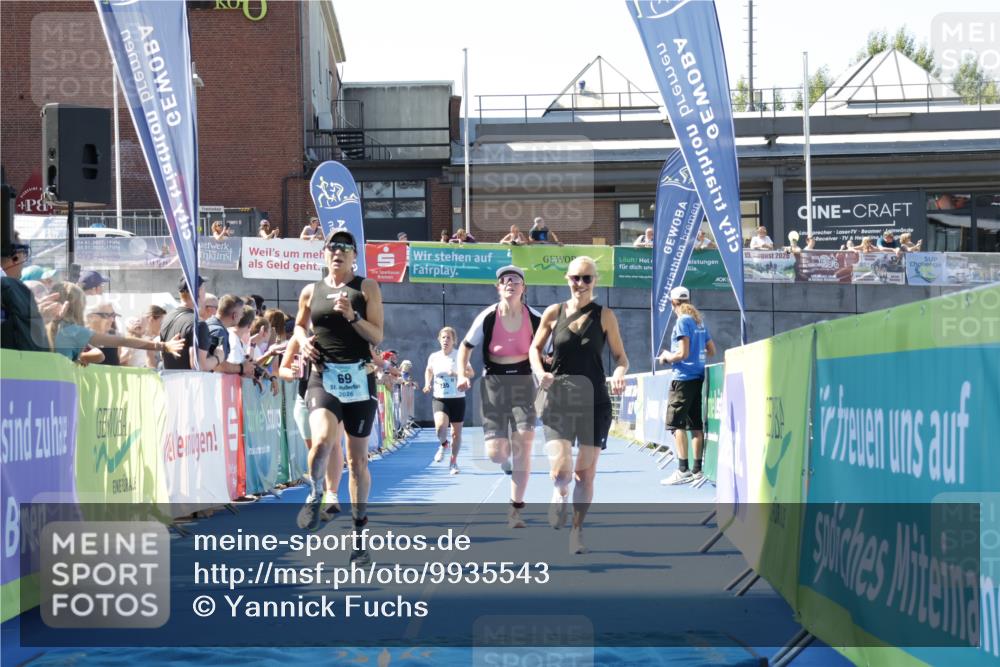09.08.2026 - GEWOBA Citytriathlon Bremen Yannick Fuchs http://msf.ph/oto/9935543 09.08.2026 11:40:10 Ziel 69, 235, 456 meine-sportfotos.de
