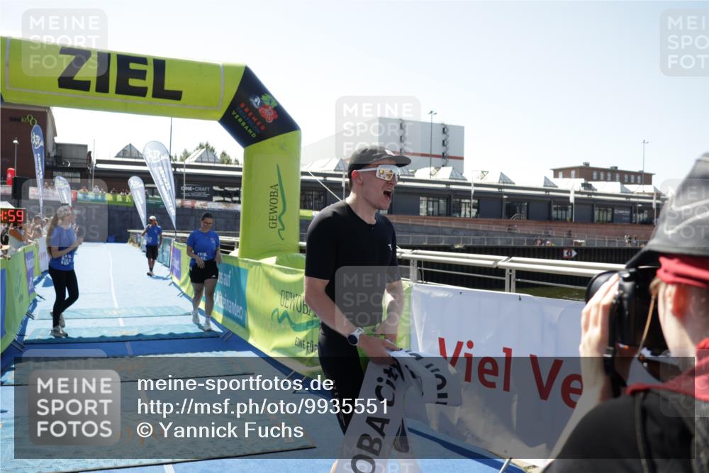 09.08.2026 - GEWOBA Citytriathlon Bremen Yannick Fuchs http://msf.ph/oto/9935551 09.08.2026 14:51:22 Ziel 30 meine-sportfotos.de