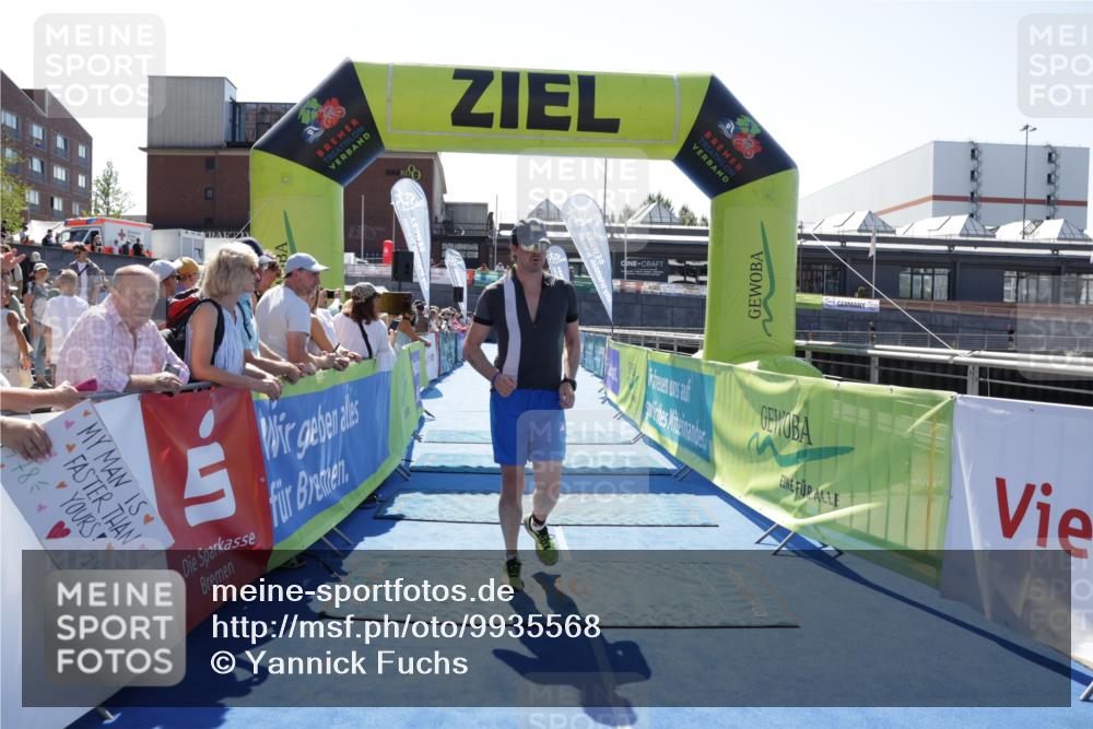 09.08.2026 - GEWOBA Citytriathlon Bremen Yannick Fuchs http://msf.ph/oto/9935568 09.08.2026 14:51:48 Ziel 733 meine-sportfotos.de
