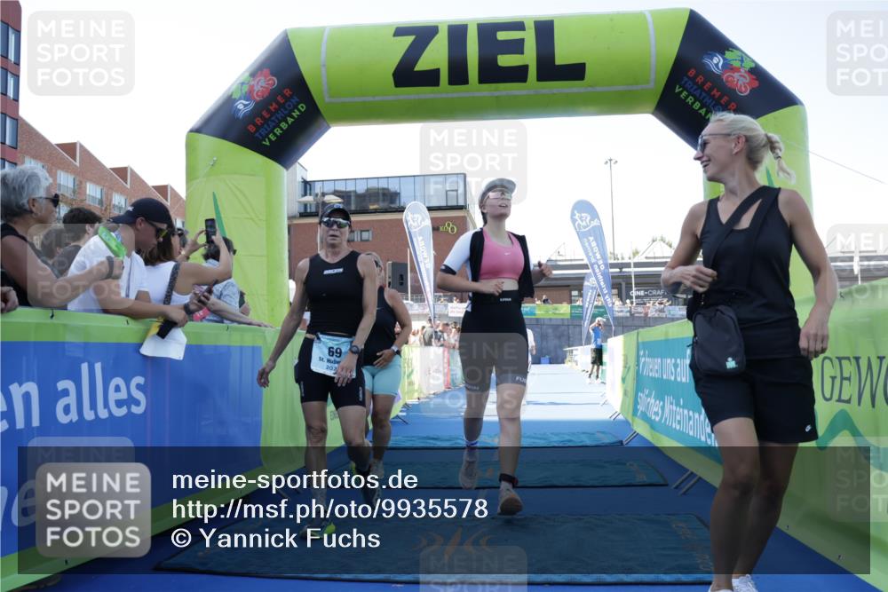 09.08.2026 - GEWOBA Citytriathlon Bremen Yannick Fuchs http://msf.ph/oto/9935578 09.08.2026 11:40:13 Ziel 69, 235, 456, 527 meine-sportfotos.de