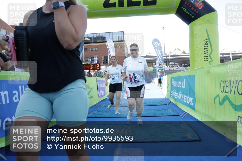 09.08.2026 - GEWOBA Citytriathlon Bremen Yannick Fuchs http://msf.ph/oto/9935593 09.08.2026 11:40:16 Ziel 235, 456, 527 meine-sportfotos.de