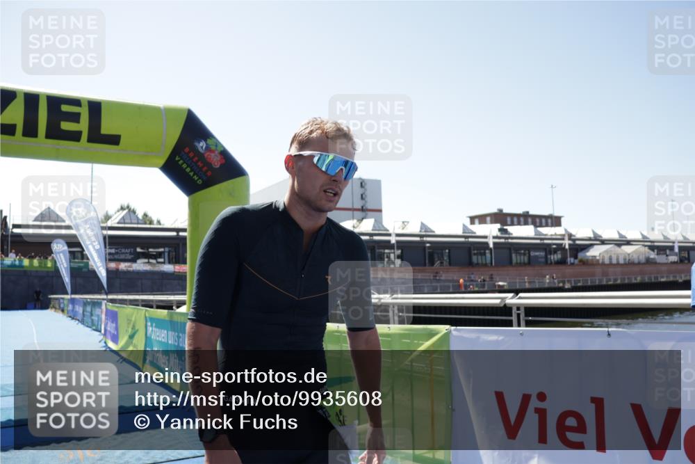 09.08.2026 - GEWOBA Citytriathlon Bremen Yannick Fuchs http://msf.ph/oto/9935608 09.08.2026 14:52:07 Ziel 532 meine-sportfotos.de