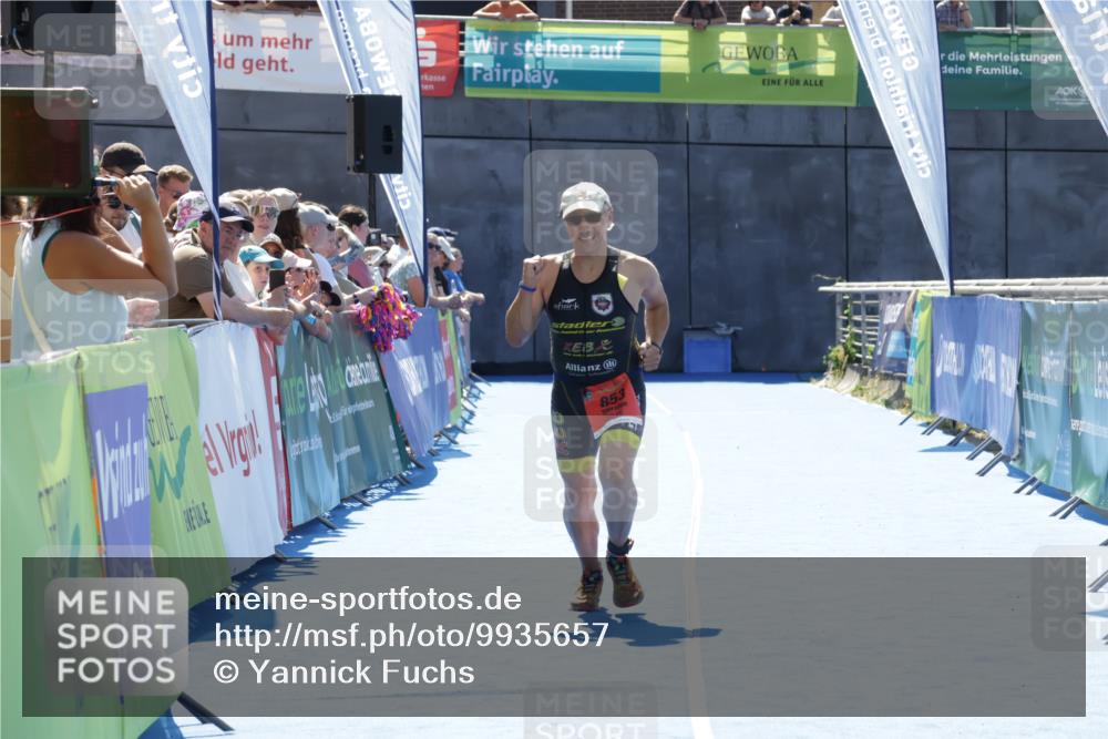 09.08.2026 - GEWOBA Citytriathlon Bremen Yannick Fuchs http://msf.ph/oto/9935657 09.08.2026 14:52:43 Ziel 853 meine-sportfotos.de