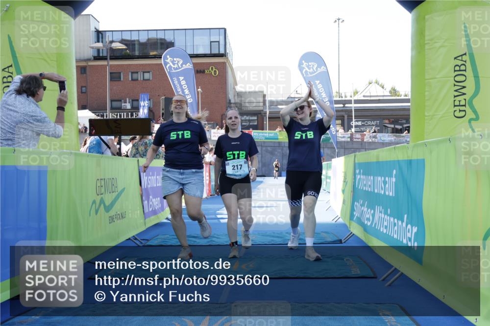 09.08.2026 - GEWOBA Citytriathlon Bremen Yannick Fuchs http://msf.ph/oto/9935660 09.08.2026 11:40:38 Ziel 217 meine-sportfotos.de
