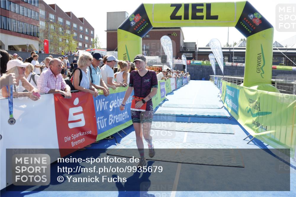 09.08.2026 - GEWOBA Citytriathlon Bremen Yannick Fuchs http://msf.ph/oto/9935679 09.08.2026 14:53:28 Ziel 904 meine-sportfotos.de