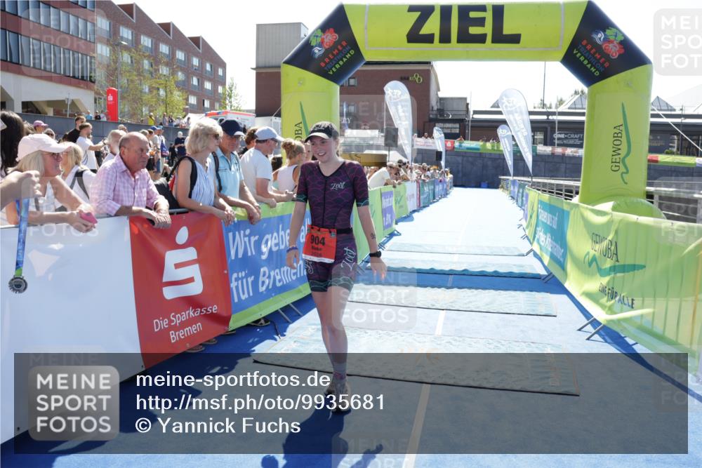09.08.2026 - GEWOBA Citytriathlon Bremen Yannick Fuchs http://msf.ph/oto/9935681 09.08.2026 14:53:28 Ziel 904 meine-sportfotos.de