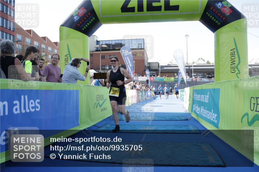 09.08.2026 - GEWOBA Citytriathlon Bremen Yannick Fuchs http://msf.ph/oto/9935705 09.08.2026 11:40:53 Ziel 31, 477 meine-sportfotos.de