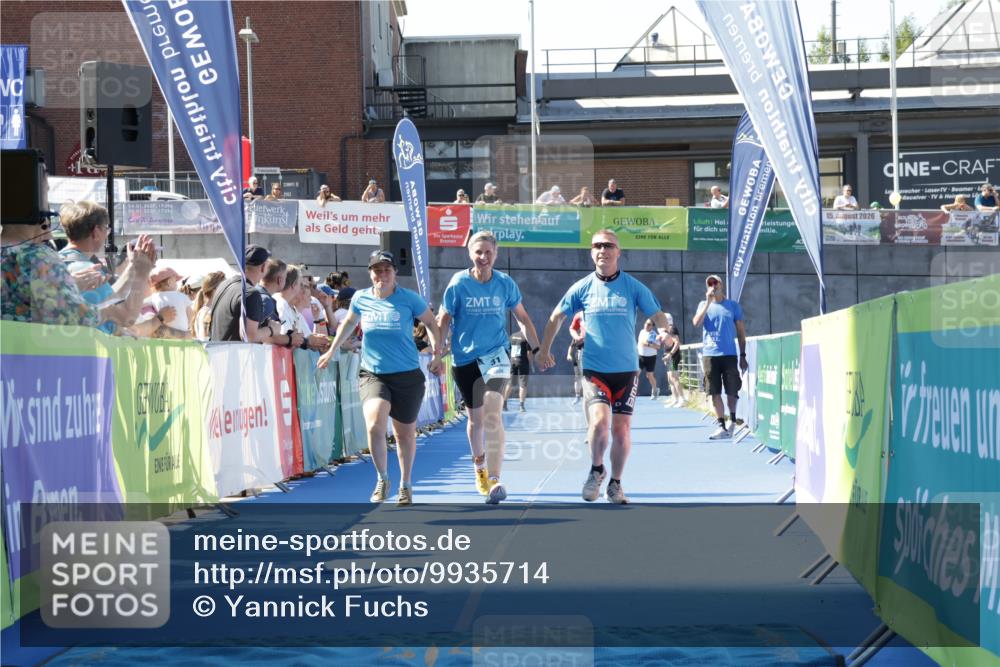 09.08.2026 - GEWOBA Citytriathlon Bremen Yannick Fuchs http://msf.ph/oto/9935714 09.08.2026 11:40:56 Ziel 31, 477 meine-sportfotos.de
